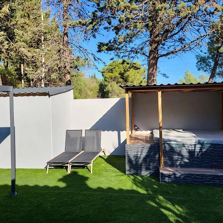 Appartement Jacuzzi Narbonne Exterior photo